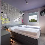 Felix Hotel