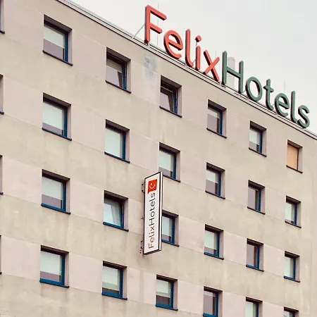 Felix Hotel