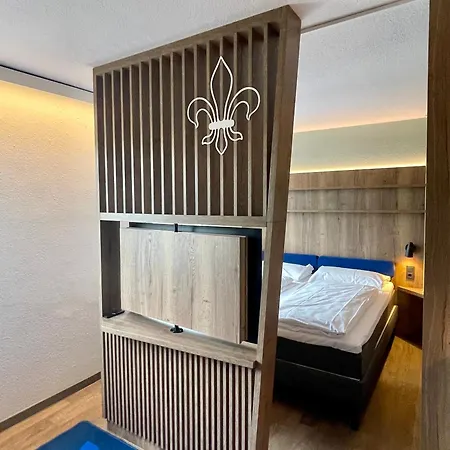 Felix Ντάρμσταντ