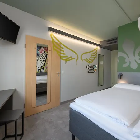 Hotel Felix 2*