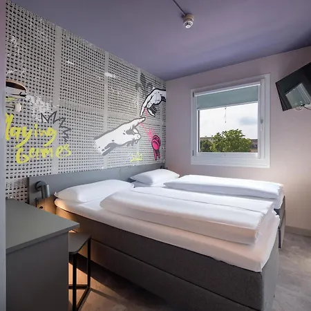 Felix Hotel