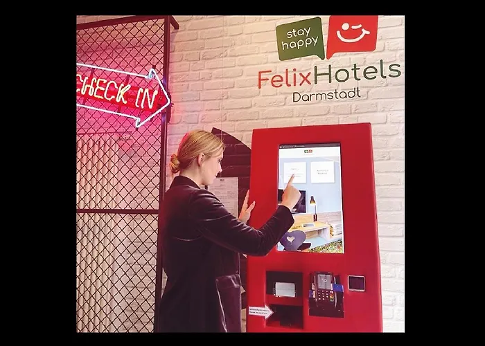 Felix Ντάρμσταντ